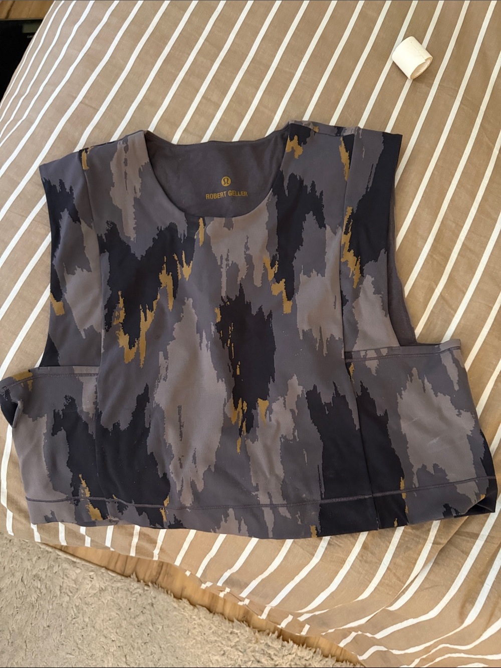 Lululemon Robert Geller Cropped Sleeveless Top in Gray, Black & Gold